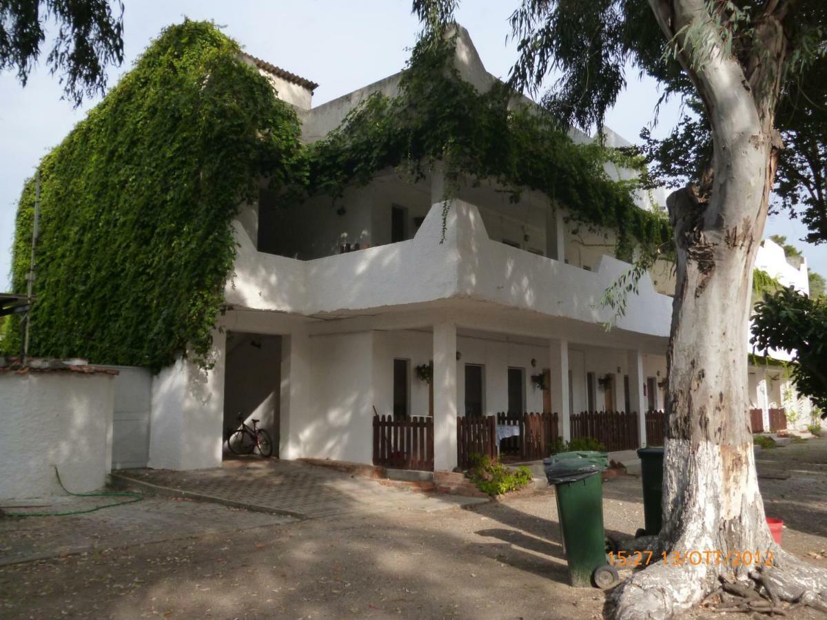 Residence La Quiete Taureana Exterior foto