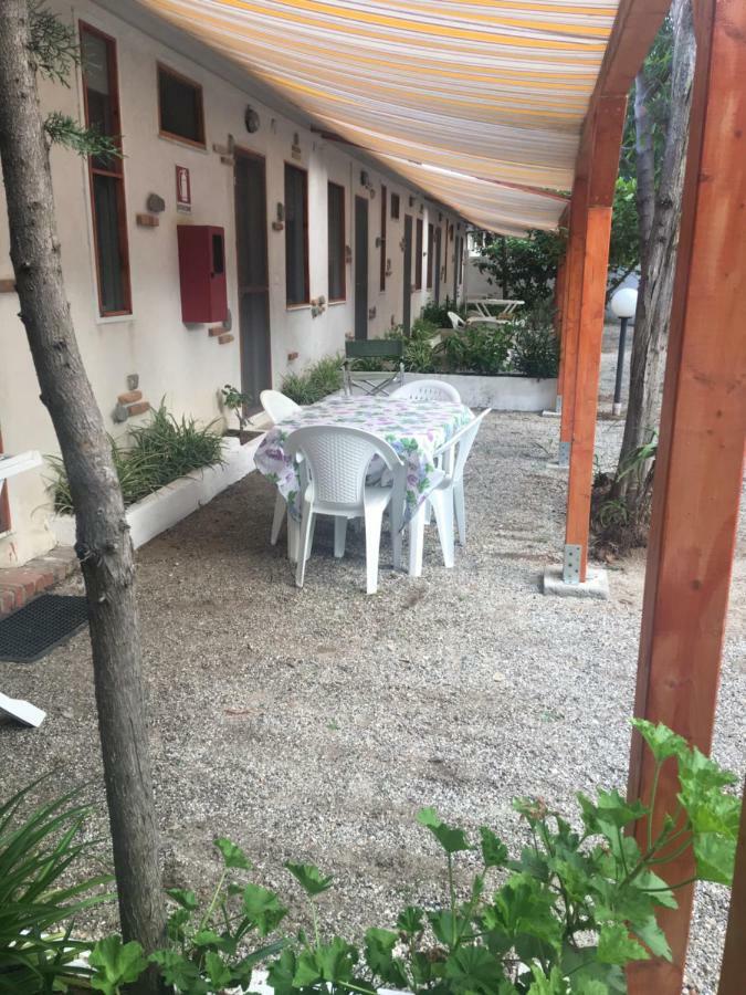 Residence La Quiete Taureana Exterior foto